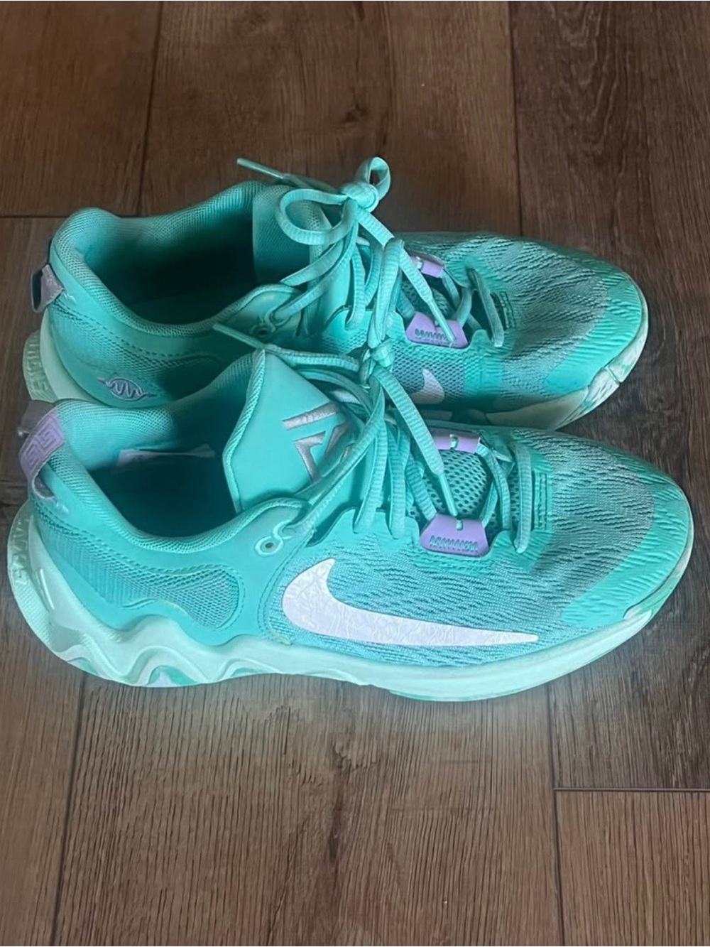 Nike Kids Mint Teal Athletic Sneakers